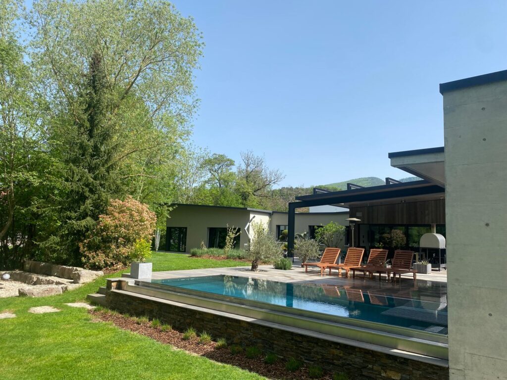 PHOTO-2025-05-15-16-49-59